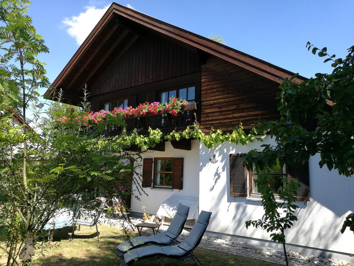 Apartment Haus Merlin Am Boeckelsberg Weimar  Luaran gambar